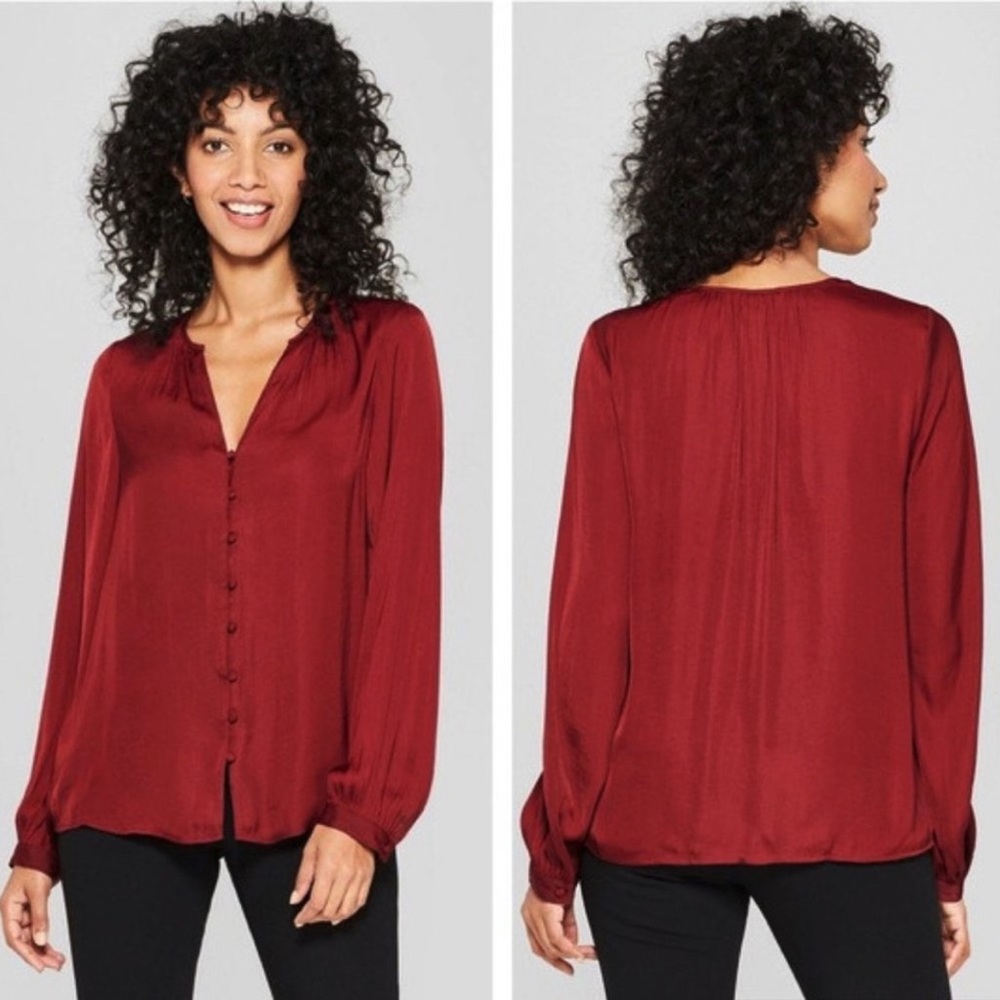 A New Day Women’s Burgundy V-neck button down long sleeve blouse size XS